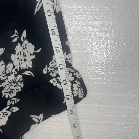 Vintage Kathy Che Black White Floral‎ Print Button Up Shirt Blouse Top Size S - Picture 9 of 10